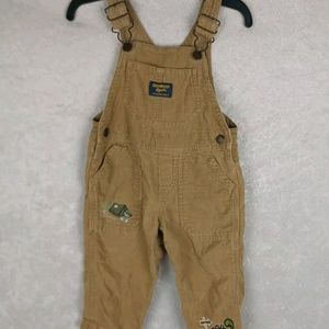 OSHKOSH B'gosh  corduroy overalls

size 12m

'